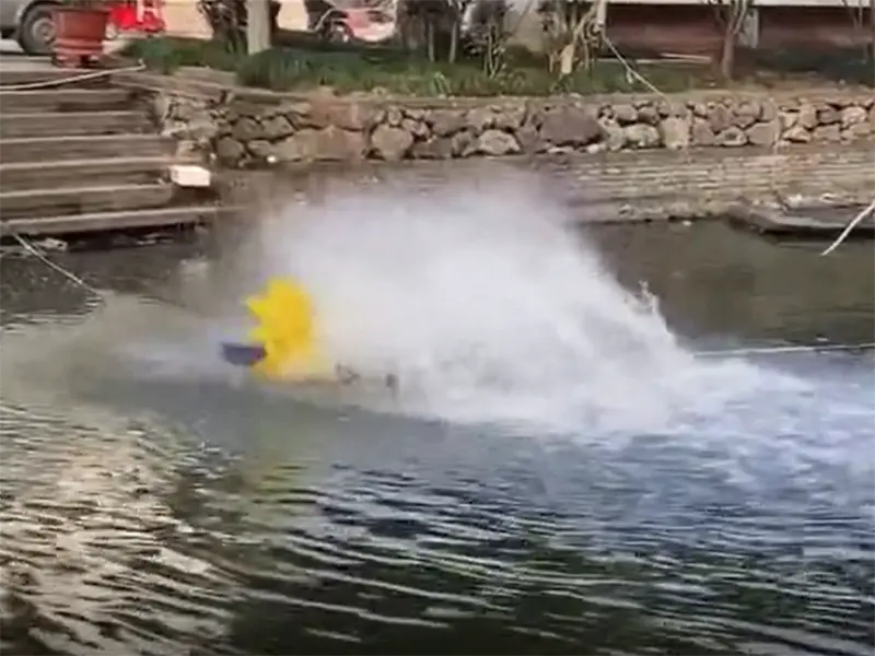 Fish pond water tank aerator