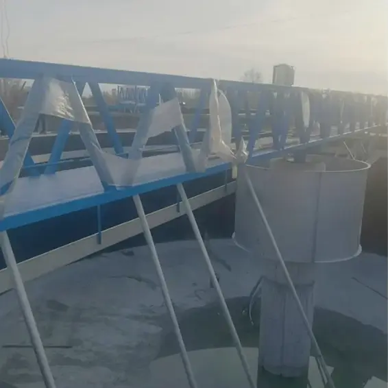 Tangki kepekatan biokimia penghantaran persisian pengikis jambatan penuh.png