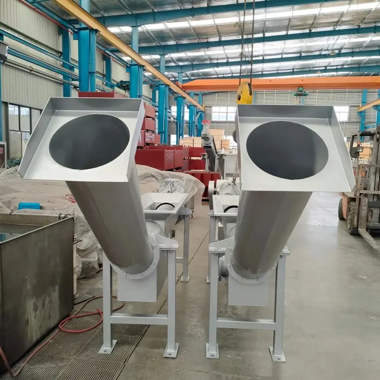 Spiral slag conveying press