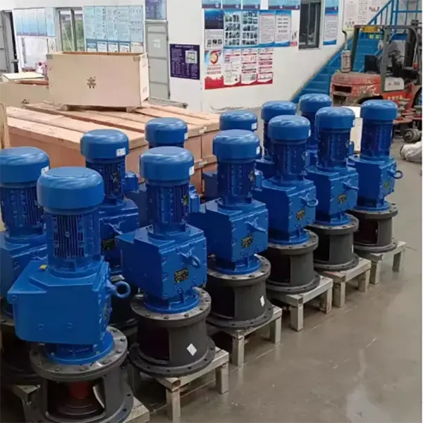 Acid alkali neutralization tank blade agitator