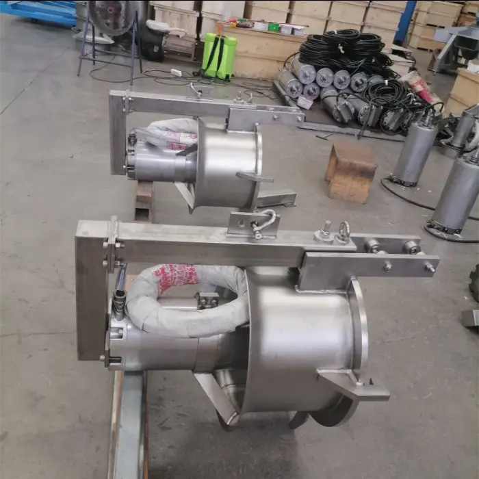 Oxidation ditch submersible mixer