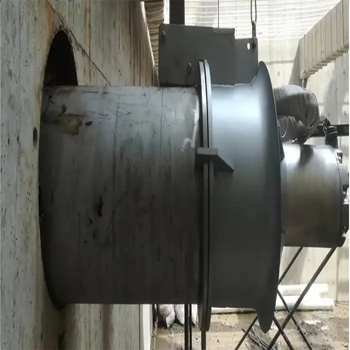 Packing pool submersible thruster